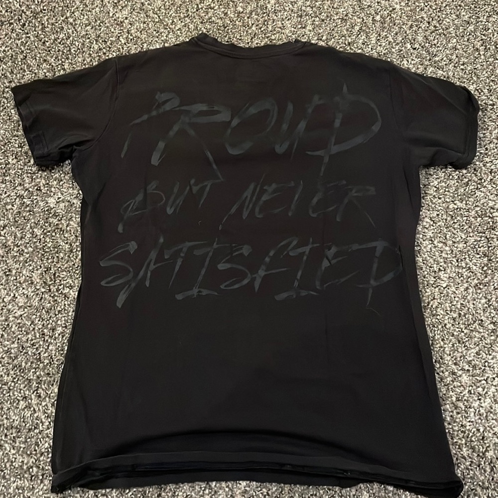 Alphalete shirt